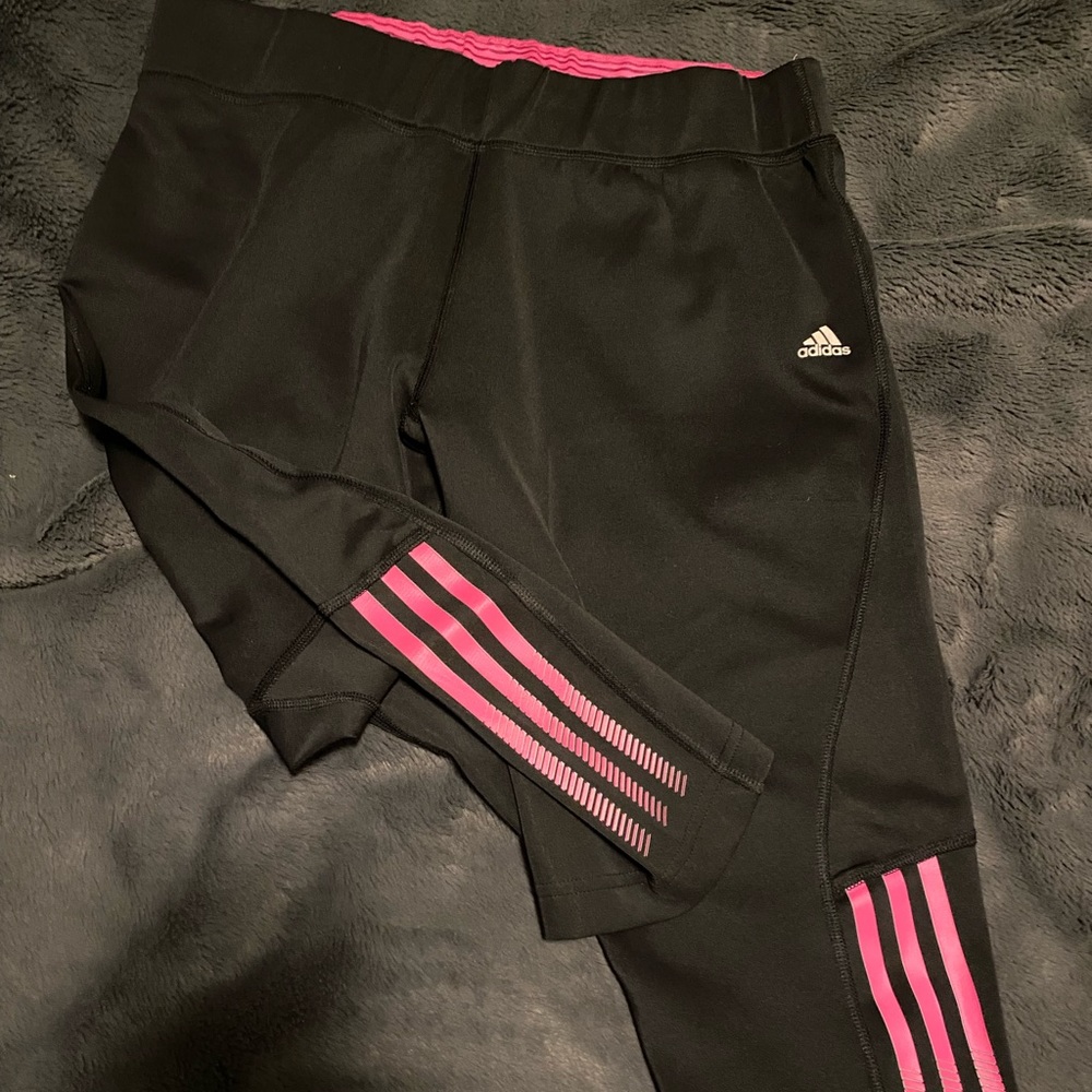 XL Adidas crop leggings